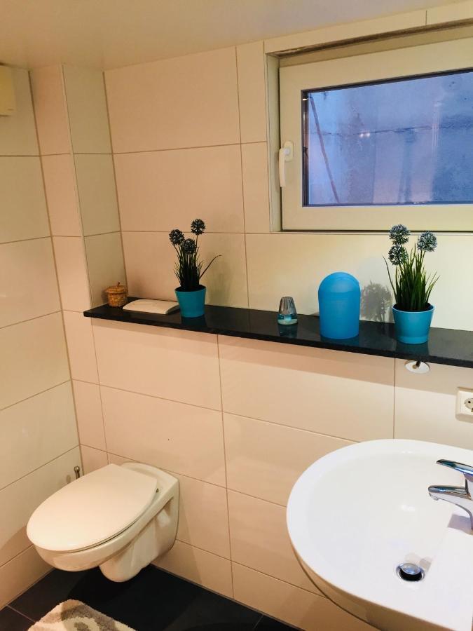Ruhiges Privates Zimmer In Freiburg, Zentrumsnah, Naehe Europapark Exterior foto